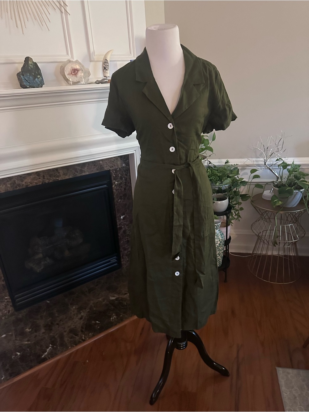 Army Green Linen Collar dress with button front and tie. NWT Quince 8 - Picture 2 of 8